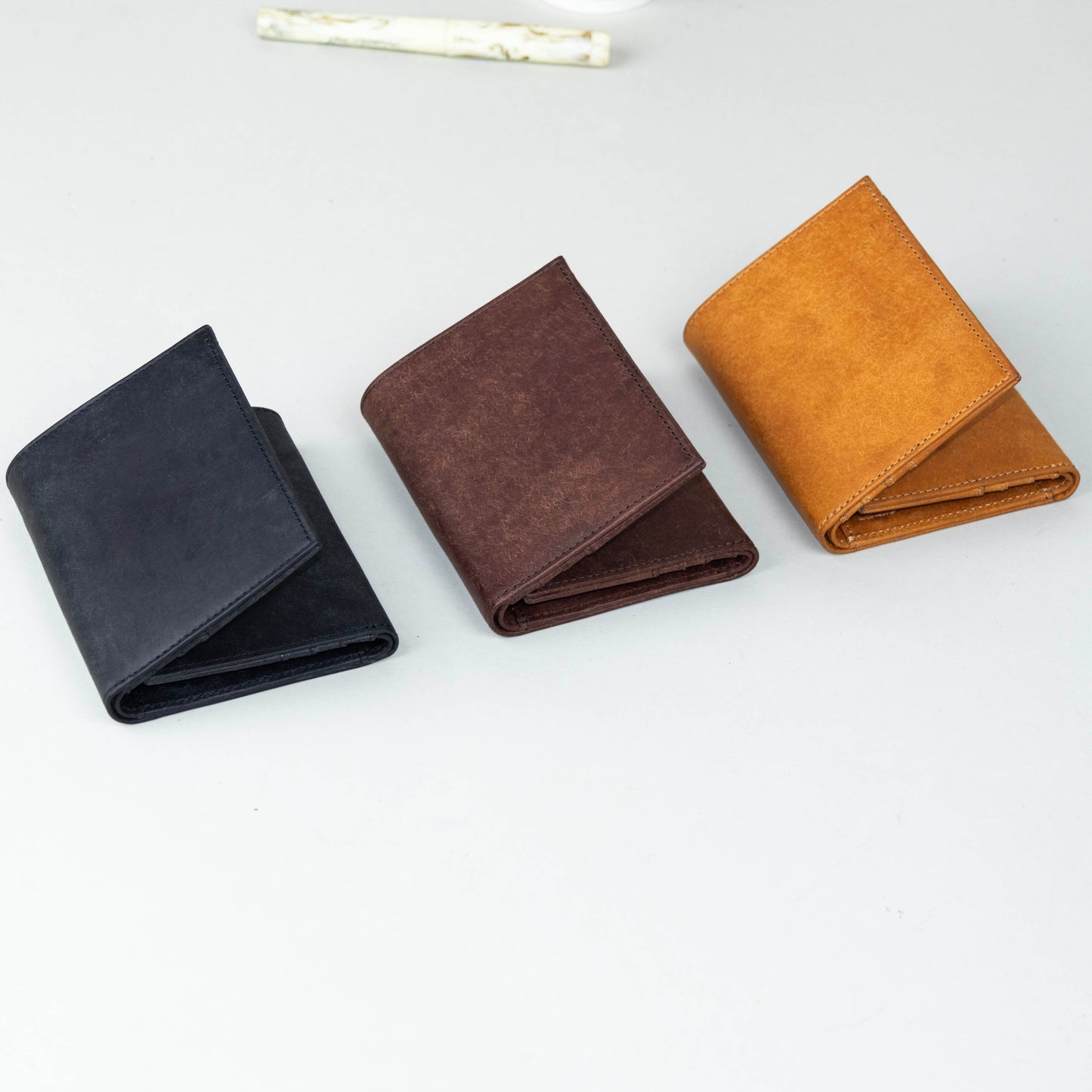 Leather Trifold Wallet - Pueblo Olmo