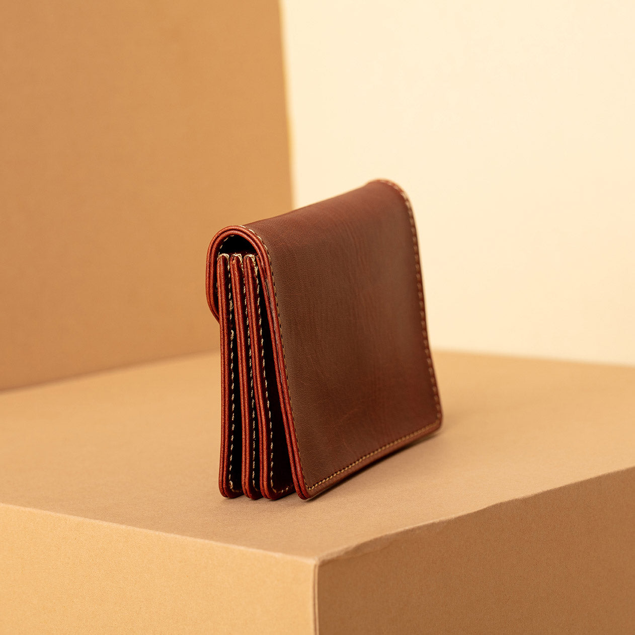 Accordion Card Holder Brown