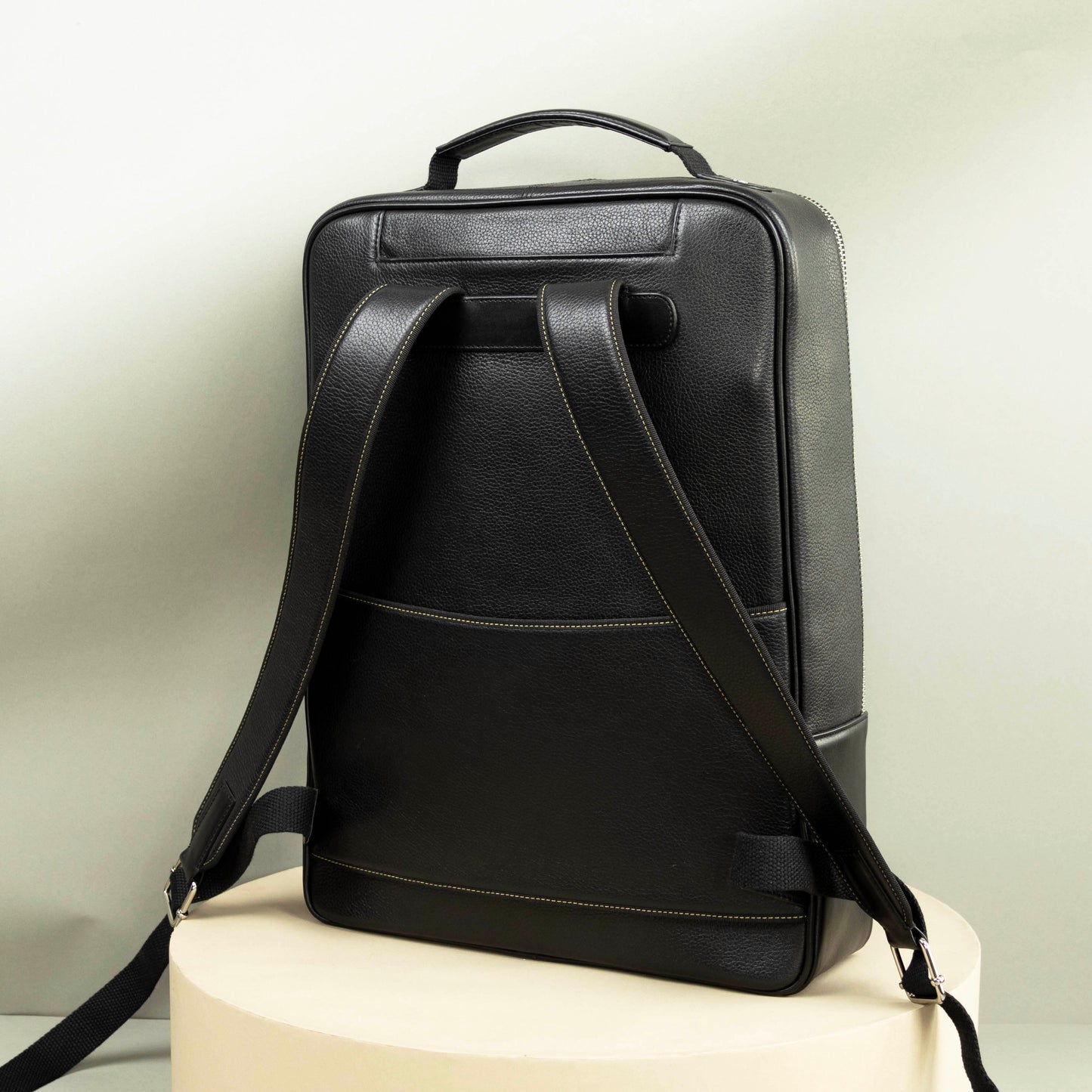 Slim laptop backpack leather