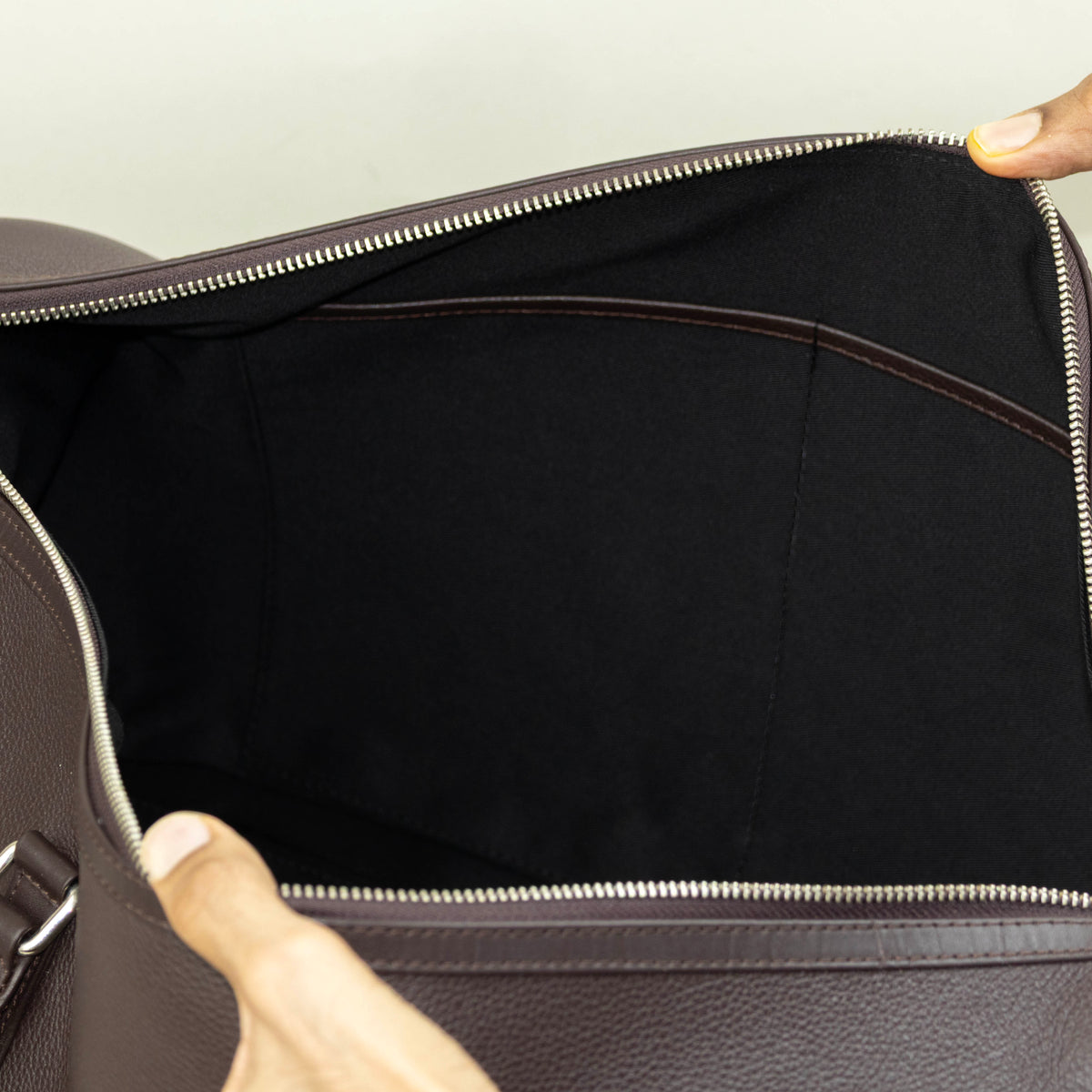 Leather Duffle Bag - Brown (v2)