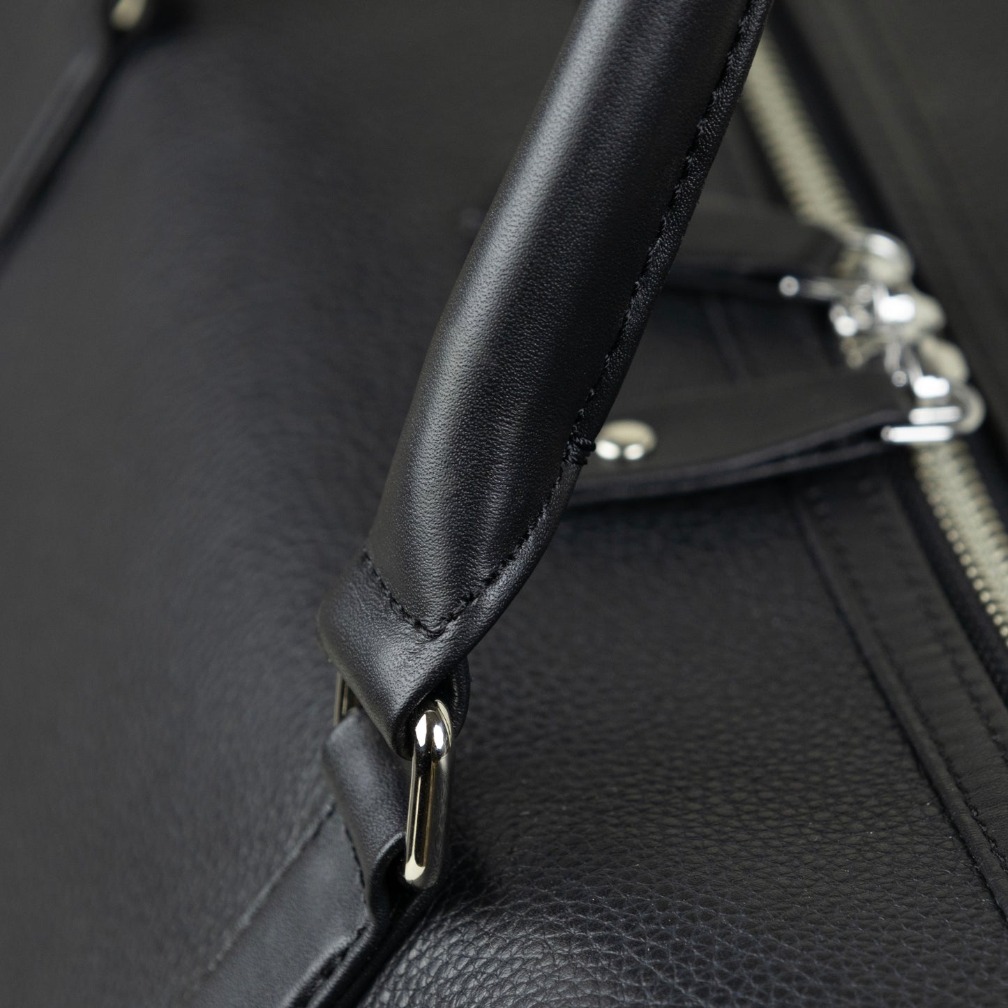 Leather Duffle Bag - Black (v2)