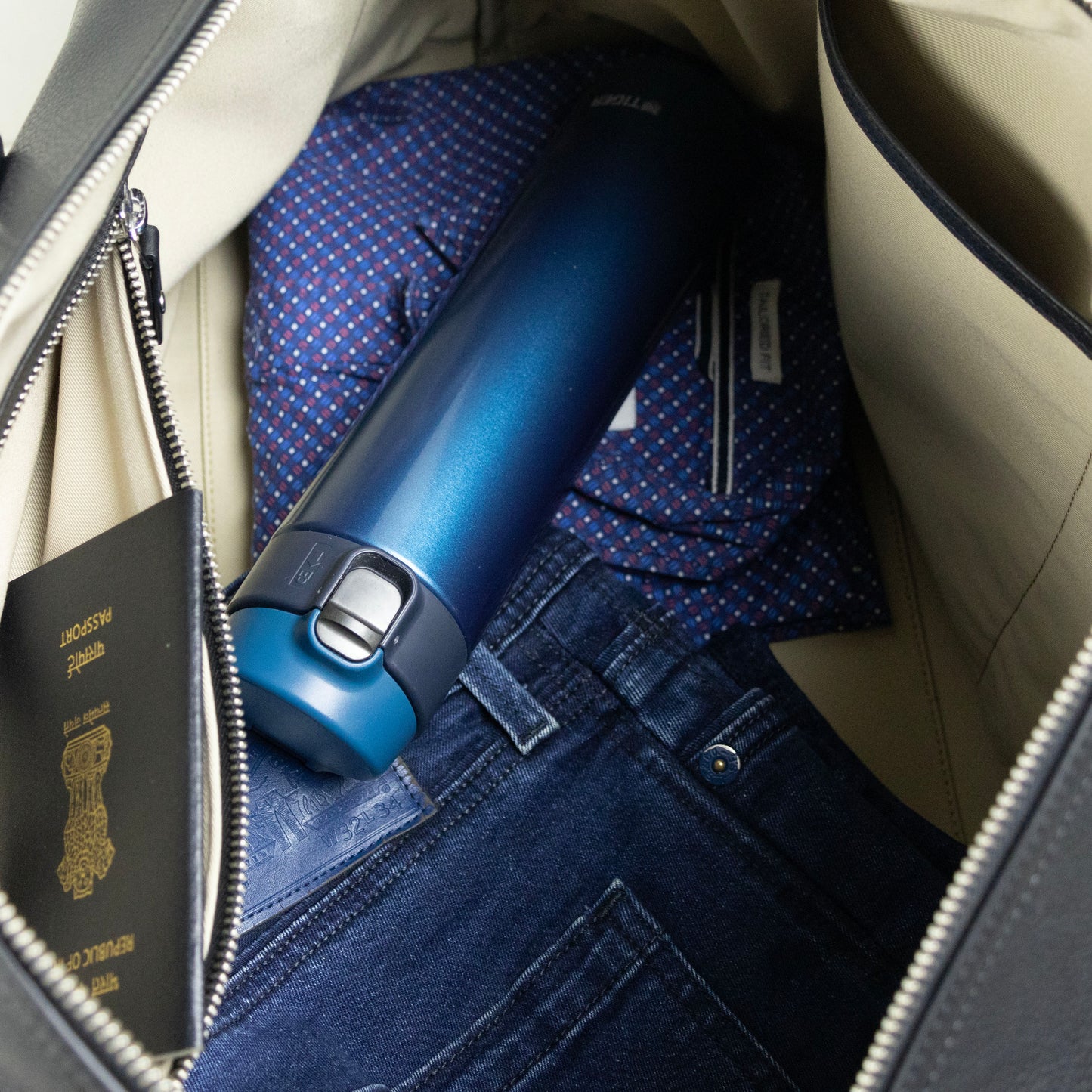 Leather Duffle Bag - Black (v2)