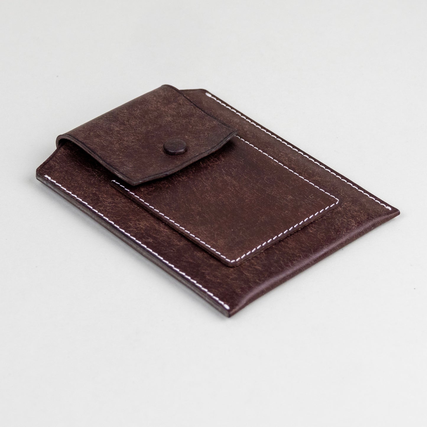 Vegetable Tanned Leather Passport Holder - Pueblo Tobacco