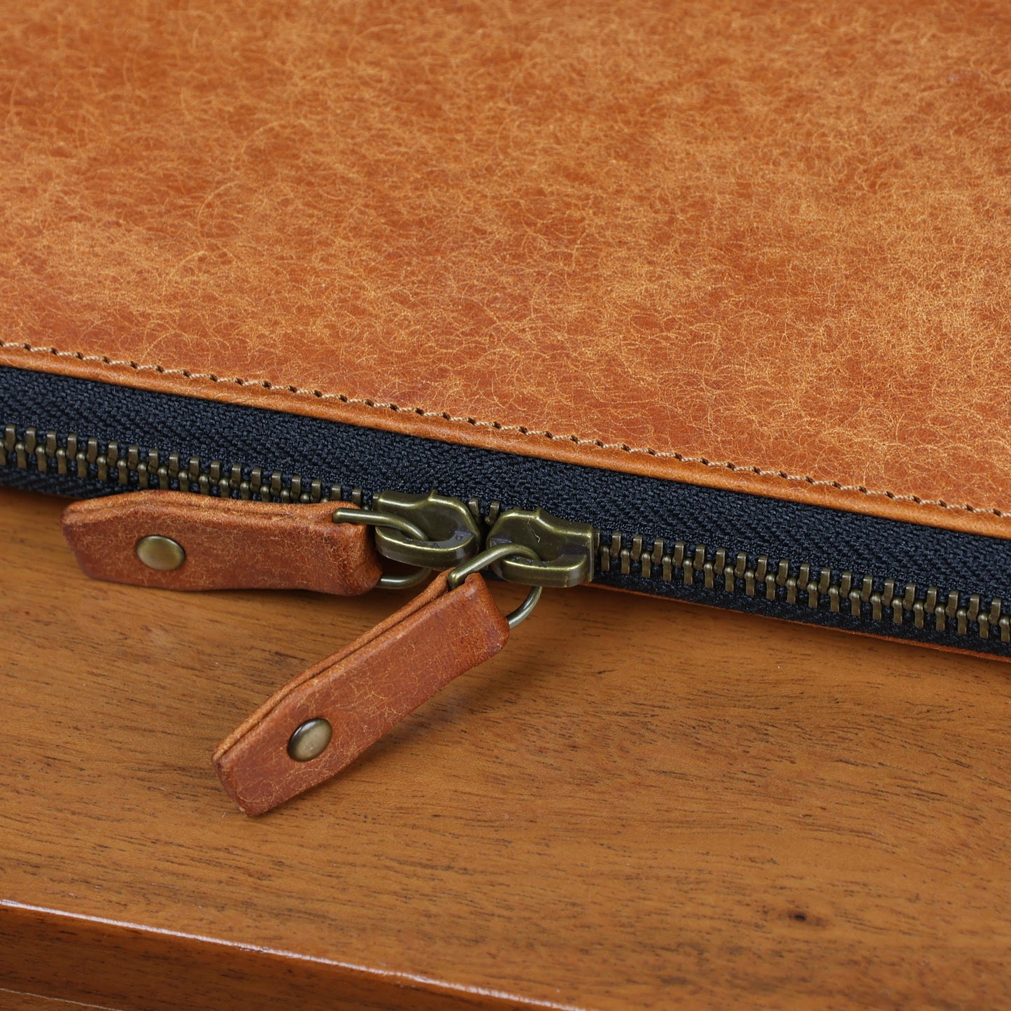 Vegetable Tanned Leather Laptop Case