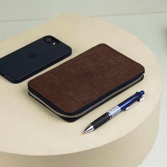 Vegetable Tanned Leather Passport Holder with Zippers - Pueblo Tobacco