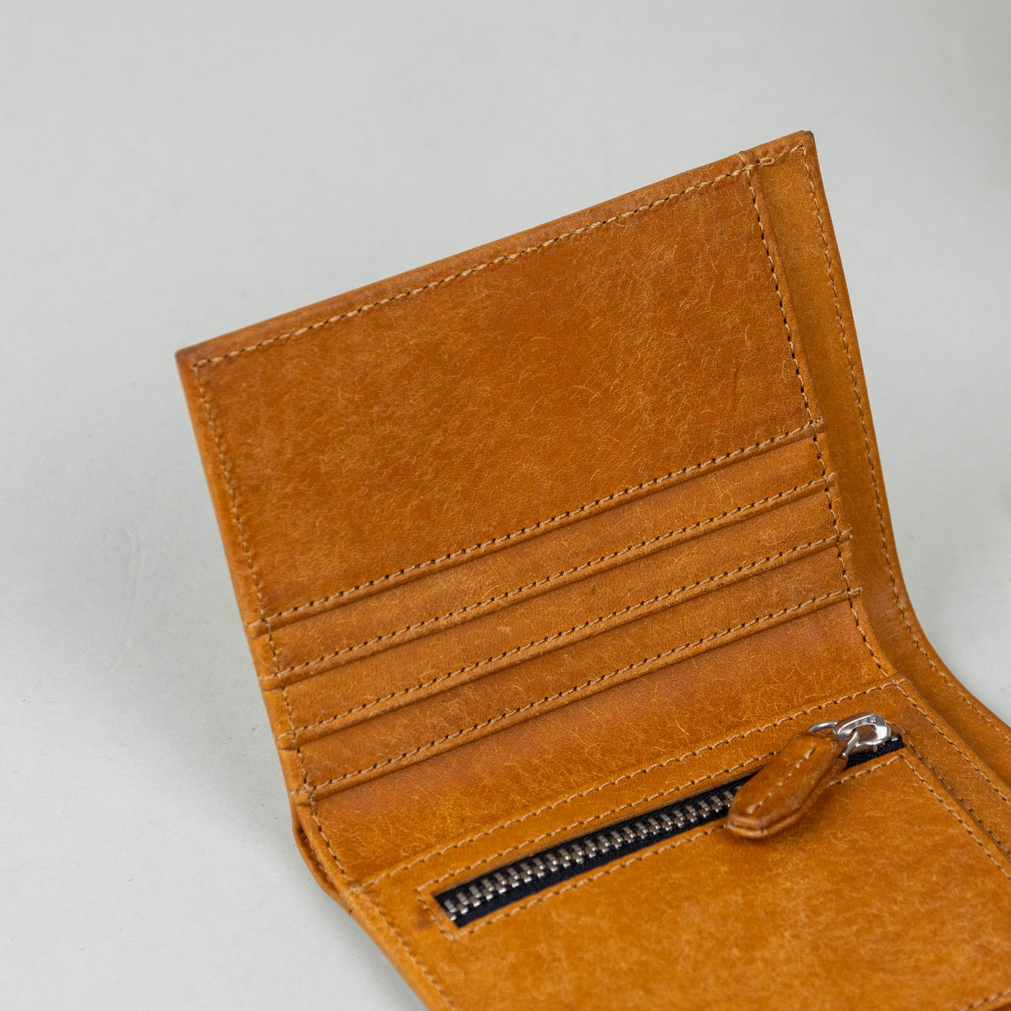 Leather Trifold Wallet - Pueblo Olmo