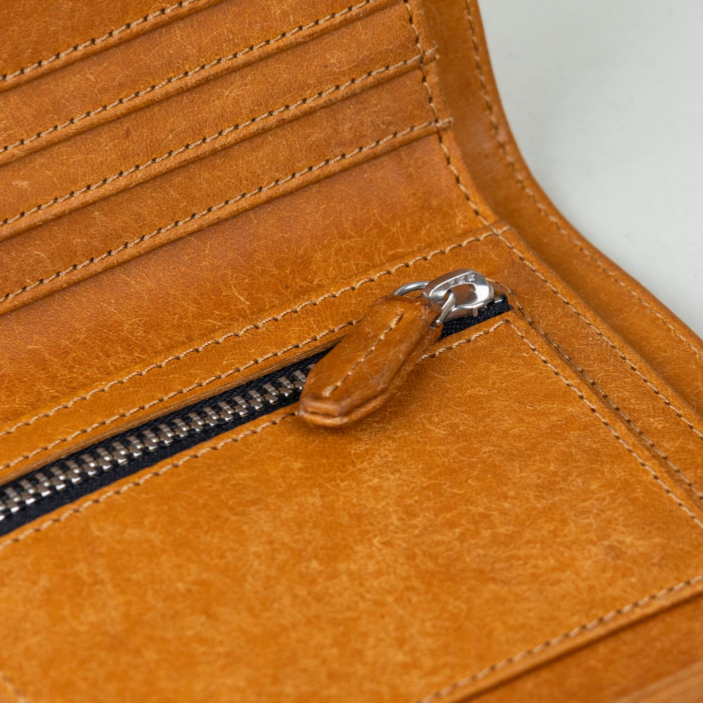 Leather Trifold Wallet - Pueblo Olmo