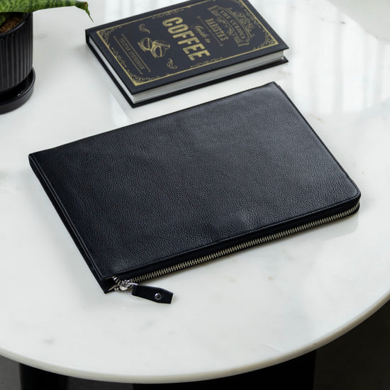 A video showing the functionality of our iPad Leather Organizer and how it can securely carry your iPad, Documents, Apple Pencil and credit cards. 