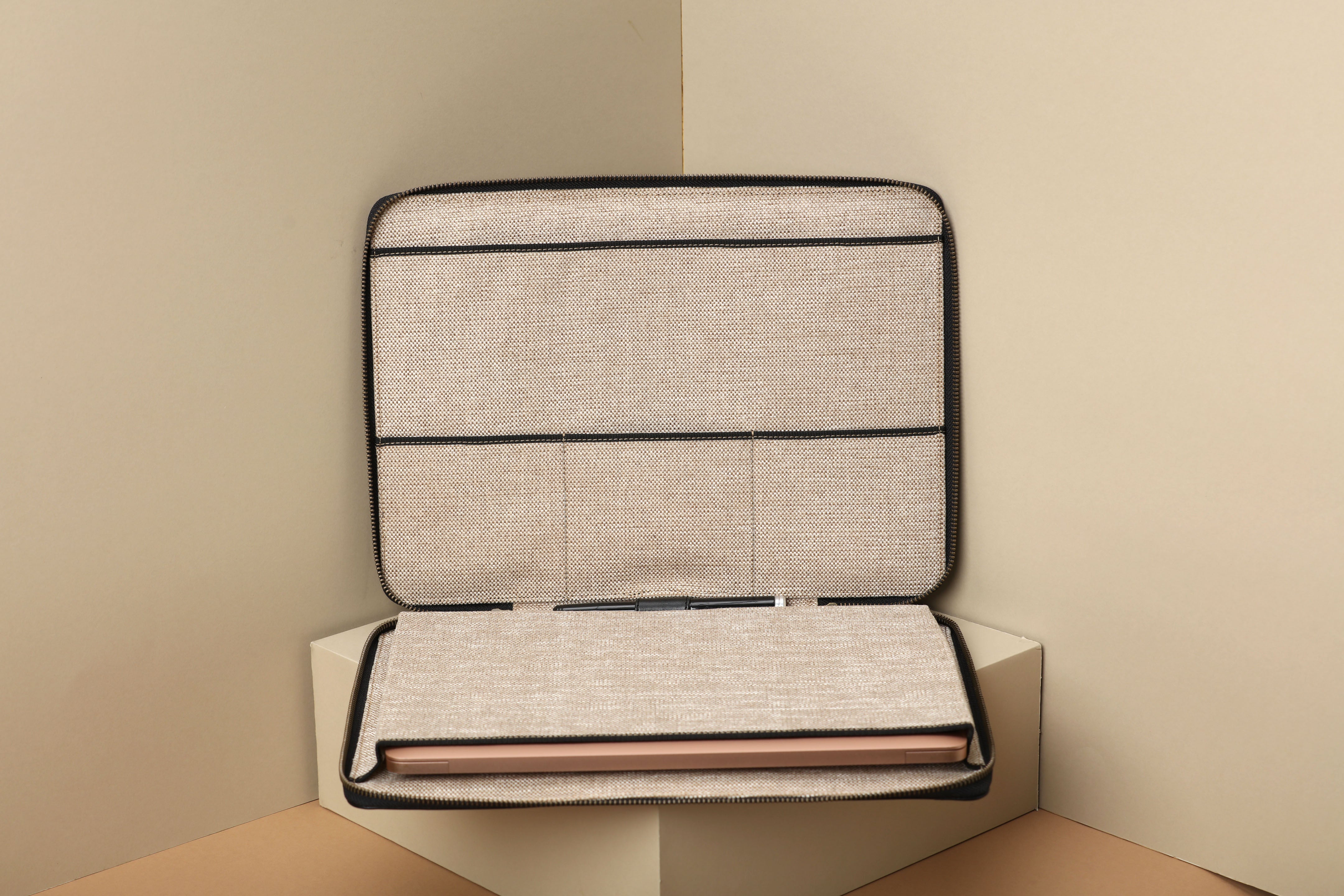 Leather Laptop Case with Handles - Black – Out of the Factory