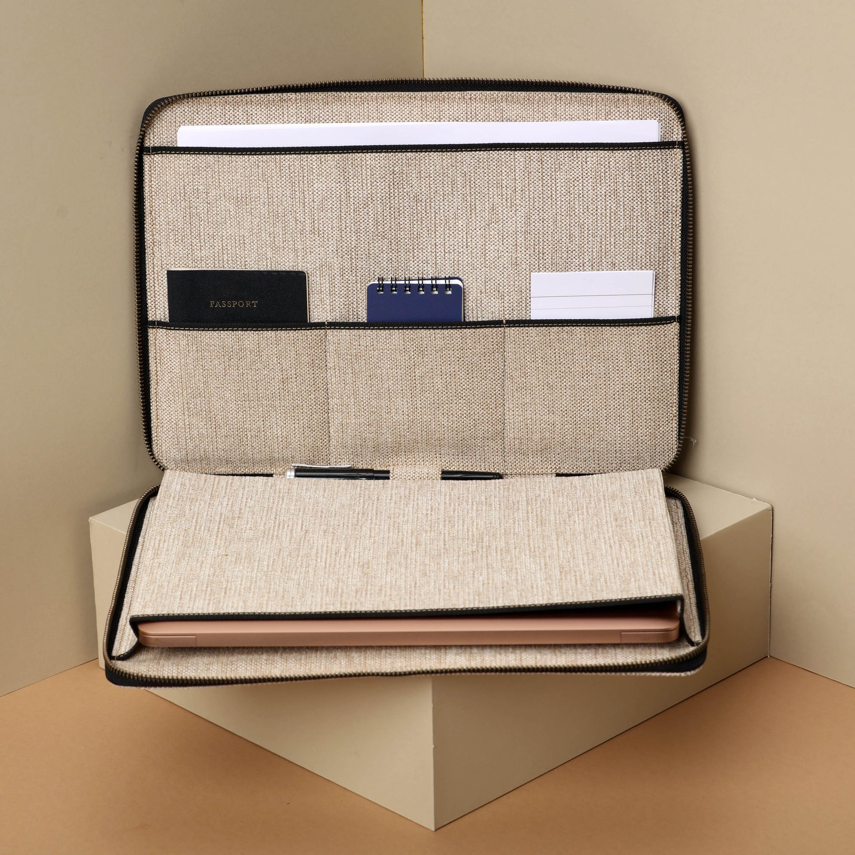 Leather Laptop Case with Handles - Black – Out of the Factory